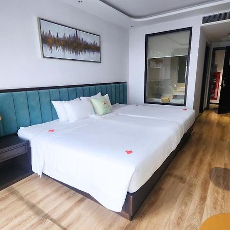 Cordial Grand Hotel Da Nang Beach - Infinity Rooftop Pool Eksteriør bilde