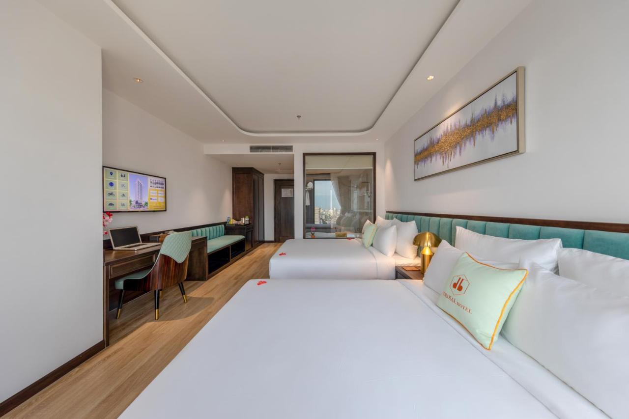 Cordial Grand Hotel Da Nang Beach - Infinity Rooftop Pool Eksteriør bilde