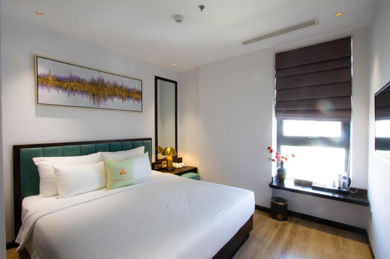 Cordial Grand Hotel Da Nang Beach - Infinity Rooftop Pool Eksteriør bilde